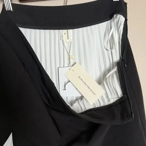 Commence Two Tone Pleated Long Skirt~Black/White~NEW w/Tags~Large - Picture 7 of 14